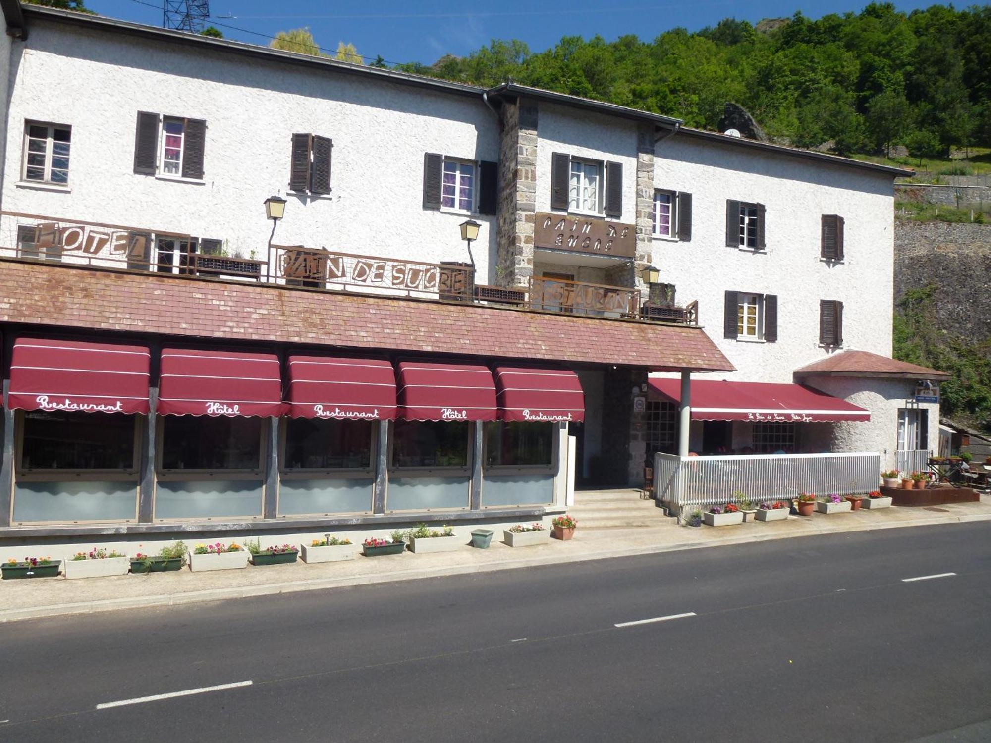 Hotel Restaurant Le Pain De Sucre Monistrol-d'Allier Ngoại thất bức ảnh